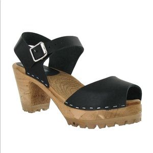 MIA 1976 Black Clogs Greta